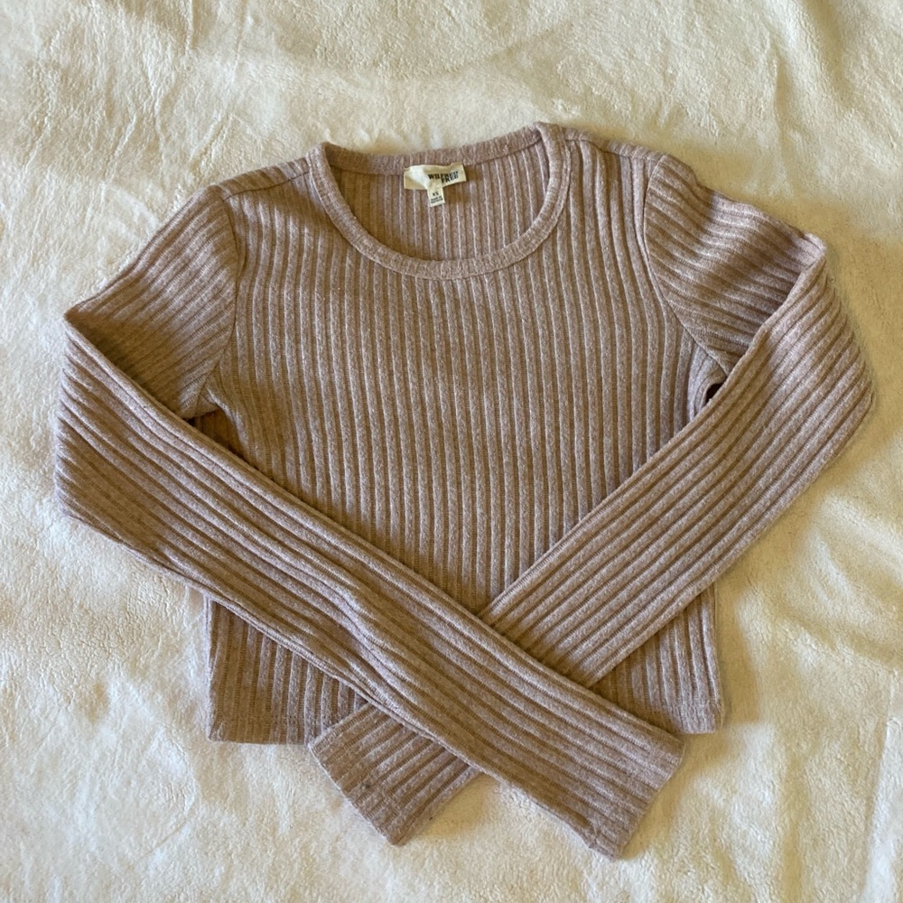 Wilfred free top